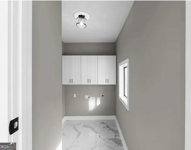 7530 Spalding Lane - Photo Thumbnail 15