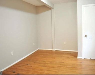 3047 Alston Drive - Photo Thumbnail 3