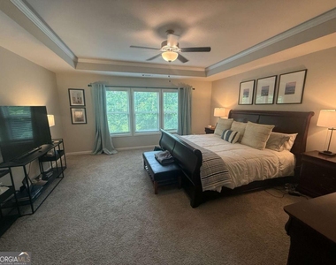 5639 Parkview Lane - Photo Thumbnail 5