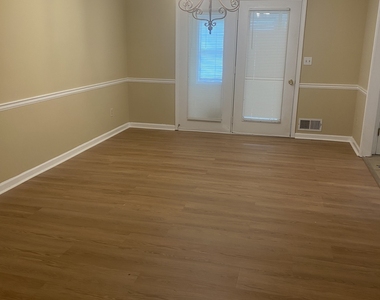 218 Benton Fields - Photo Thumbnail 4