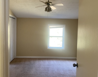 218 Benton Fields - Photo Thumbnail 9