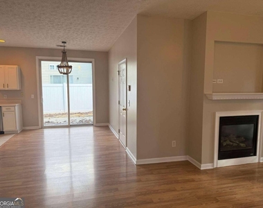 128 Windcroft Lane Nw - Photo Thumbnail 4