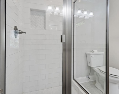 2952 Palm Drive - Photo Thumbnail 23
