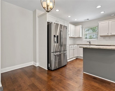 2952 Palm Drive - Photo Thumbnail 10