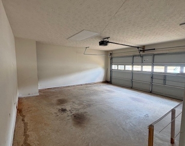 95 Saddlebrook Drive - Photo Thumbnail 13