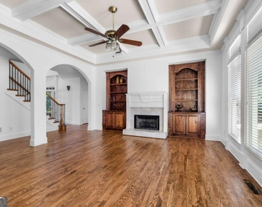 1475 Boomer Circle - Photo Thumbnail 11
