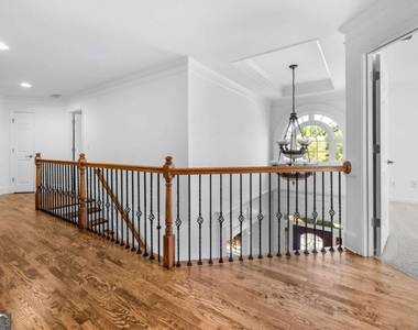 1475 Boomer Circle - Photo Thumbnail 23