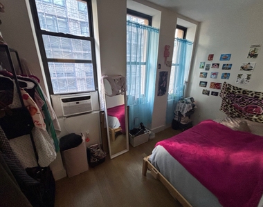 Madison Avenue - Photo Thumbnail 7