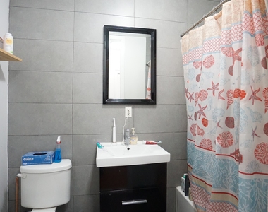 319 Jefferson Street - Photo Thumbnail 14