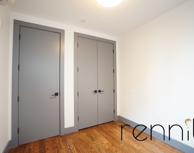 1014 Carroll Street - Photo Thumbnail 11