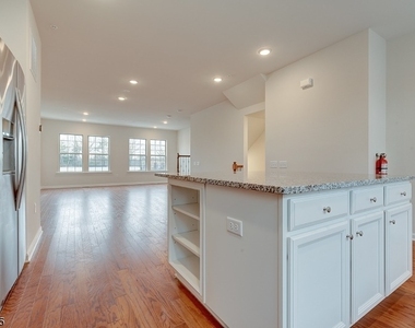 15 Braeburn Ct - Photo Thumbnail 2