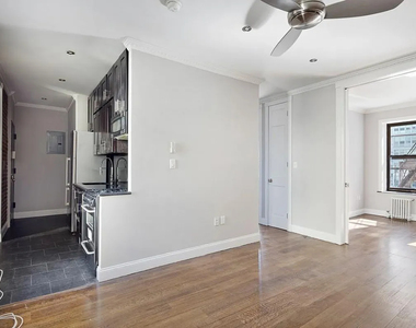 326 West 100th Street - Photo Thumbnail 9