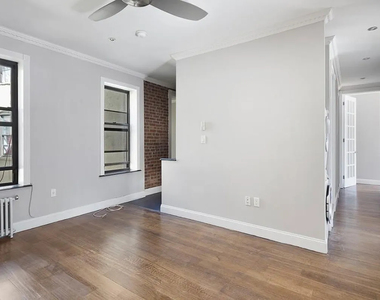 326 West 100th Street - Photo Thumbnail 12