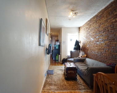 1354 Willoughby Avenue - Photo Thumbnail 4
