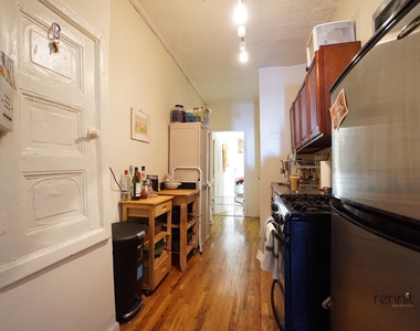 1354 Willoughby Avenue - Photo Thumbnail 3