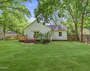 1305 Marshall Street - Photo Thumbnail 16