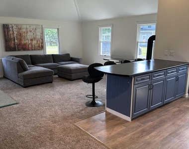 164 Everett Road - Photo Thumbnail 10