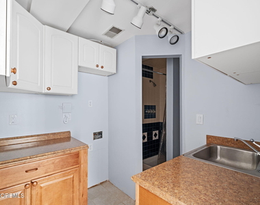 57 Bridgewaters Drive - Photo Thumbnail 24