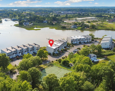 57 Bridgewaters Drive - Photo Thumbnail 9