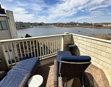57 Bridgewaters Drive - Photo Thumbnail 6