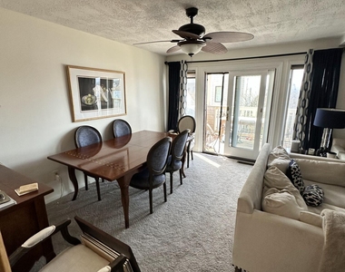 57 Bridgewaters Drive - Photo Thumbnail 10