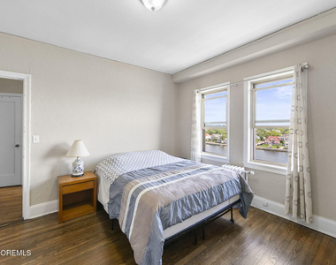 400 Deal Lake Drive - Photo Thumbnail 16