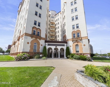 400 Deal Lake Drive - Photo Thumbnail 20
