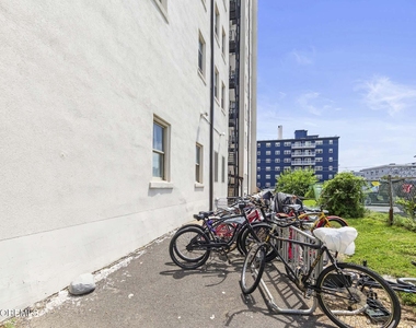 400 Deal Lake Drive - Photo Thumbnail 33