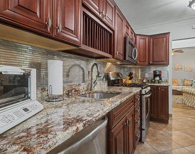 601 4th Avenue - Photo Thumbnail 8