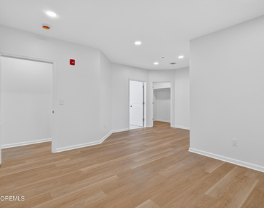 253 Mantoloking Road - Photo Thumbnail 9