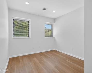 253 Mantoloking Road - Photo Thumbnail 13
