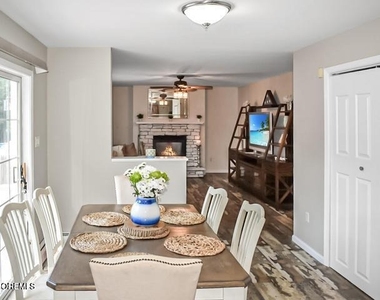 309 Holly Boulevard - Photo Thumbnail 7