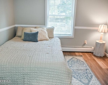 309 Holly Boulevard - Photo Thumbnail 25