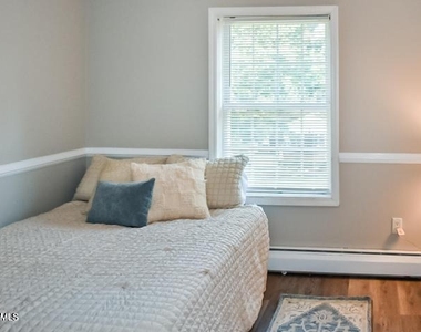 309 Holly Boulevard - Photo Thumbnail 26