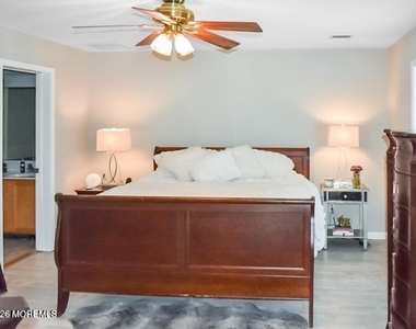 309 Holly Boulevard - Photo Thumbnail 13