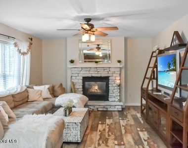 309 Holly Boulevard - Photo Thumbnail 4