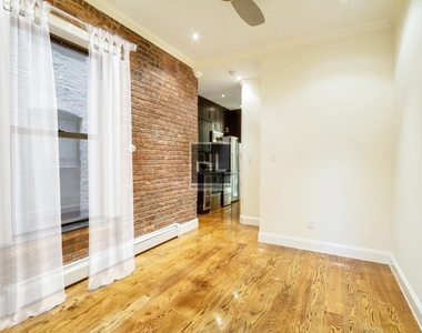 West 103rd Street - Photo Thumbnail 3