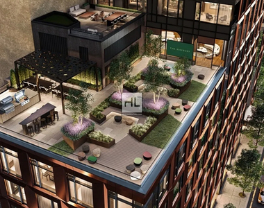 10th Avenue - Photo Thumbnail 7