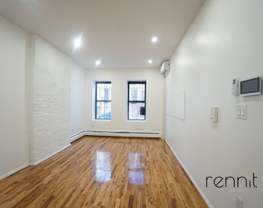 818 Marcy Avenue - Photo Thumbnail 10