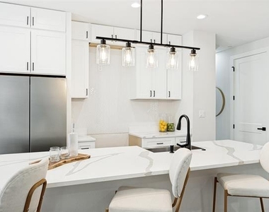 5637 Live Oak Street - Photo Thumbnail 9