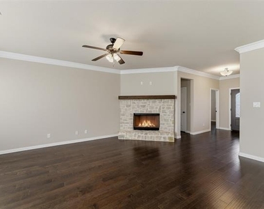 7437 Aniston Way - Photo Thumbnail 9