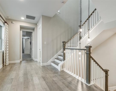 3743 Panalero Lane - Photo Thumbnail 15