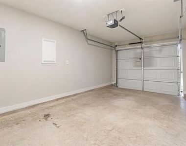 2627 Baron Avenue - Photo Thumbnail 30