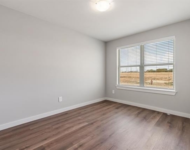 2627 Baron Avenue - Photo Thumbnail 27