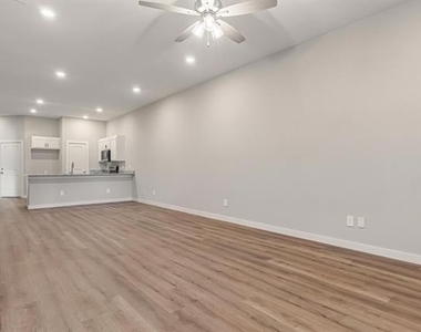 2627 Baron Avenue - Photo Thumbnail 13