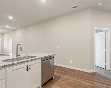 2627 Baron Avenue - Photo Thumbnail 6
