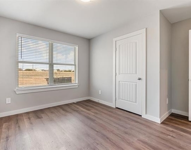 2627 Baron Avenue - Photo Thumbnail 28