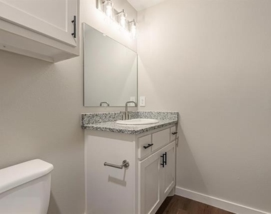 2627 Baron Avenue - Photo Thumbnail 26