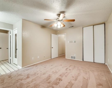 3101 Duck Creek Parkway - Photo Thumbnail 12