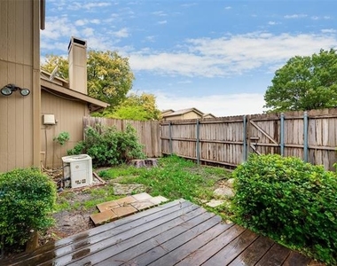 3101 Duck Creek Parkway - Photo Thumbnail 1